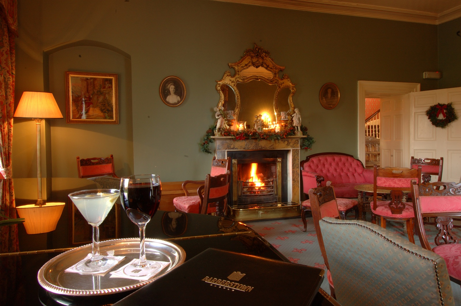 Barberstown castle lounge resized irelandsbluebook